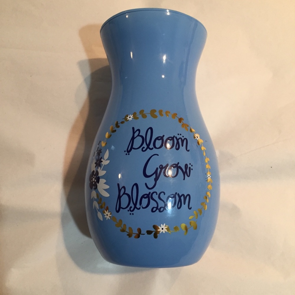🌵BOGO🌵Blue & gold vase w/Bloom Grow Blossom